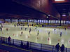 Action in der Eishalle